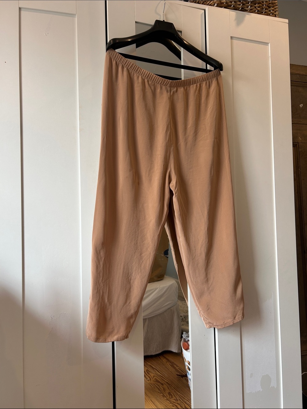Eileen Fisher 100% silk Crepe pants size XL